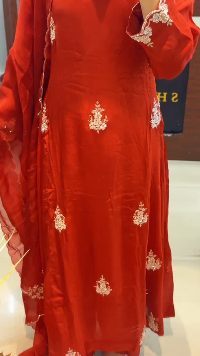 Red style